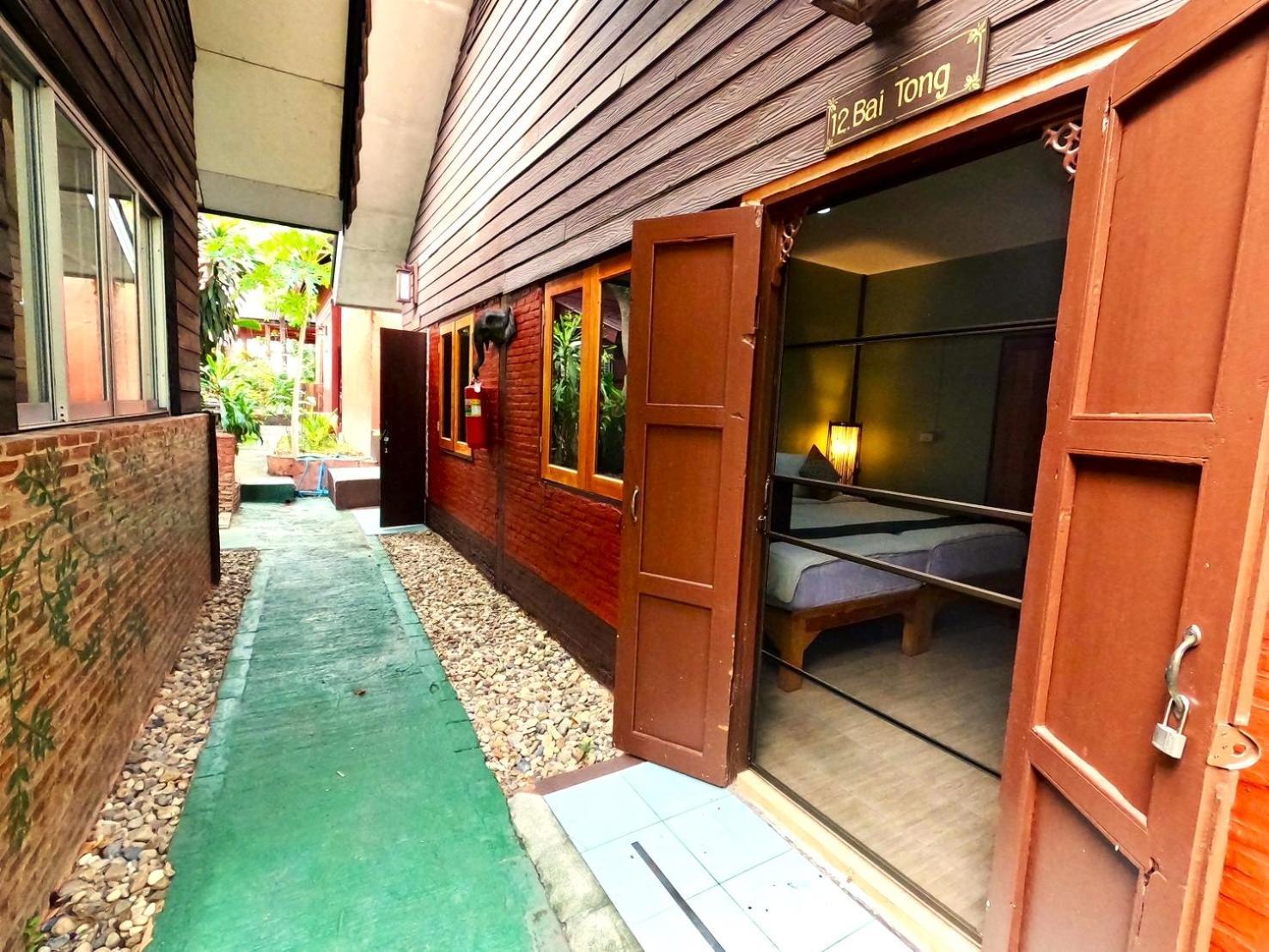 לינה וארוחת בוקר צ'יאנג מאי Joy'S House & Tour מראה חיצוני תמונה